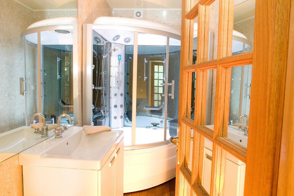 Abbesses Montmartre Apartment Paris Bilik gambar